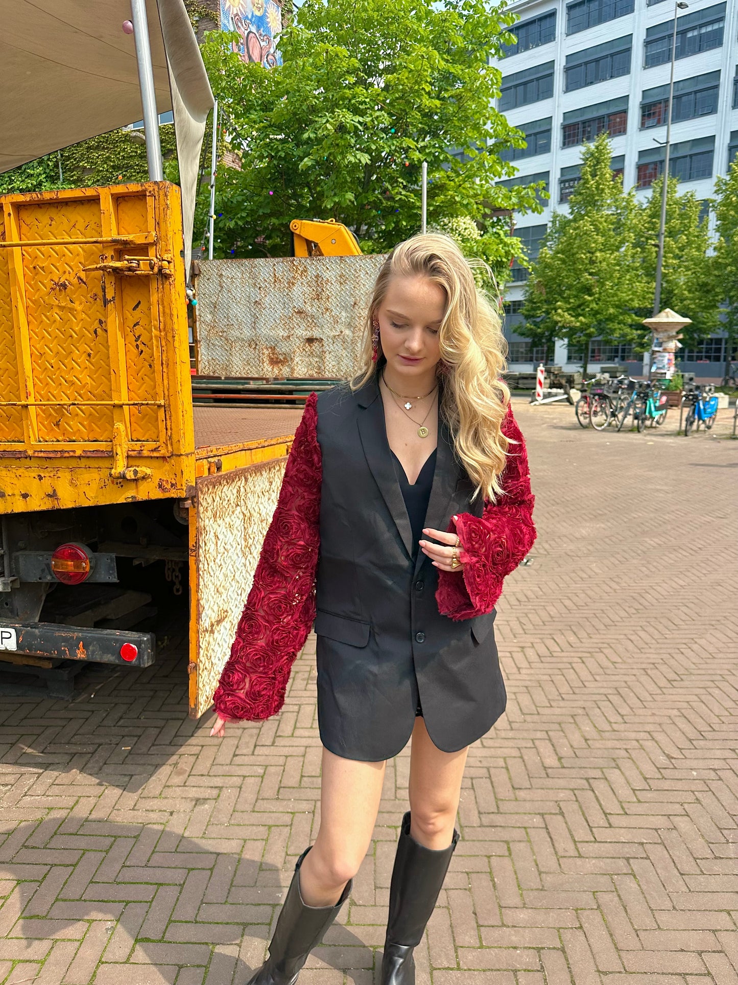 Floral blazer rood