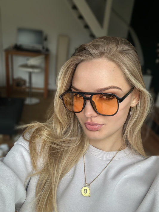 Oranje zonnebril