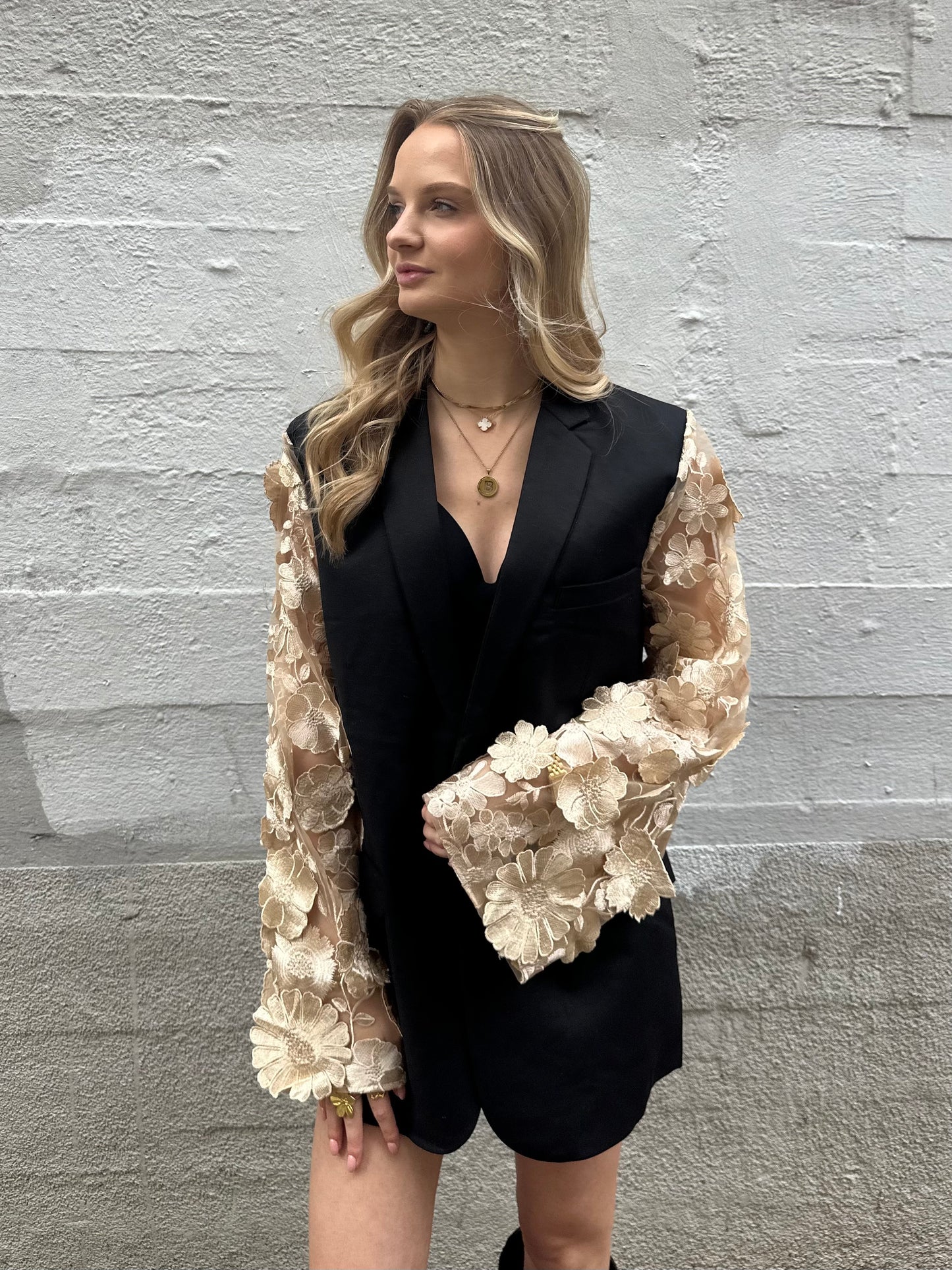 Bloemen blazer goud